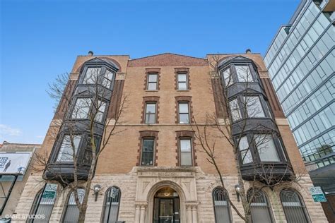 740 N Sedgwick St Unit 3, Chicago, IL 60654.